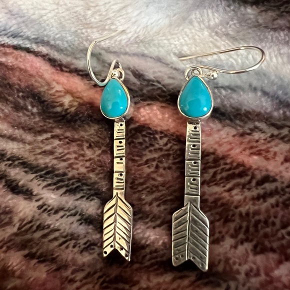 ❤️ Kingman Turquoise Sterling Ethnic Southwestern 2” Arrow Dangle Earrings 5.8gm - Picture 10 of 13
